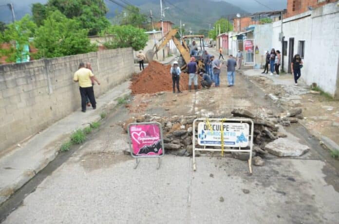 aguas servidas en Brisas de Carabobo