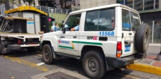 robaron vehículo de Corpoelec en Anzoátegui