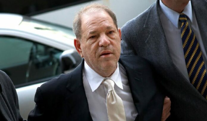 Harvey Weinstein afronta cargos por abusos