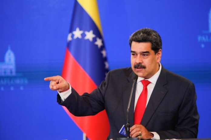 Maduro anuncia regreso a clases