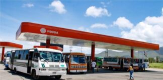 Transportistas proponen disminuir precio del gasoil