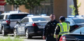 tiroteo en un centro comercial en Virginia