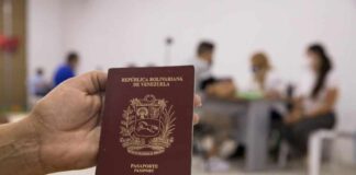 Dominicana extiende uso de pasaporte venezolano vencido
