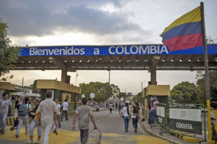 Venezuela podría reactivar frontera con Colombia