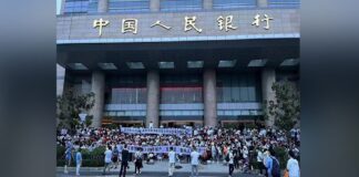 Manifestantes asaltan Banco de China