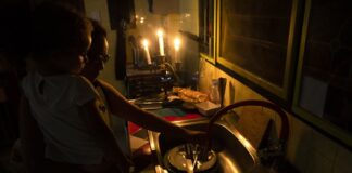 cubanos protestaron sin luz