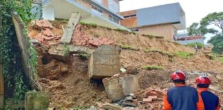 desplome de muro en El Hatillo