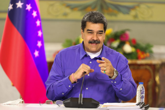 Maduro insta a concretar estabilidad económica
