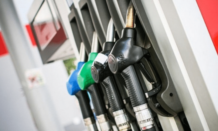 Surtir vehículos Combustible subsidiado