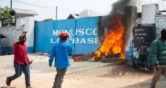 saquean instalaciones ONU en RD del Congo