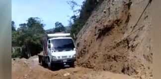 Vía a punto de derrumbarse en Mérida