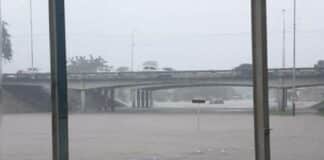 lluvias colapsan drenajes en Ciudad Guayana