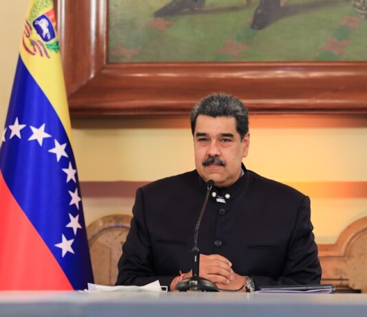 Maduro designa nuevo director de la Onapre