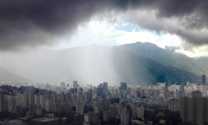nubosidad y lluvias en casi todo el país