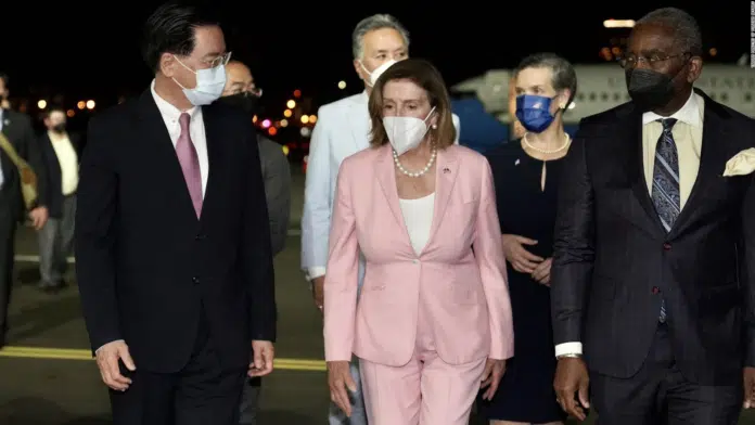 Nancy Pelosi llega a Taiwan