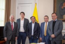 Colombia | Álvaro Uribe y el presidente Gustavo Petro se reunieron tras marchas