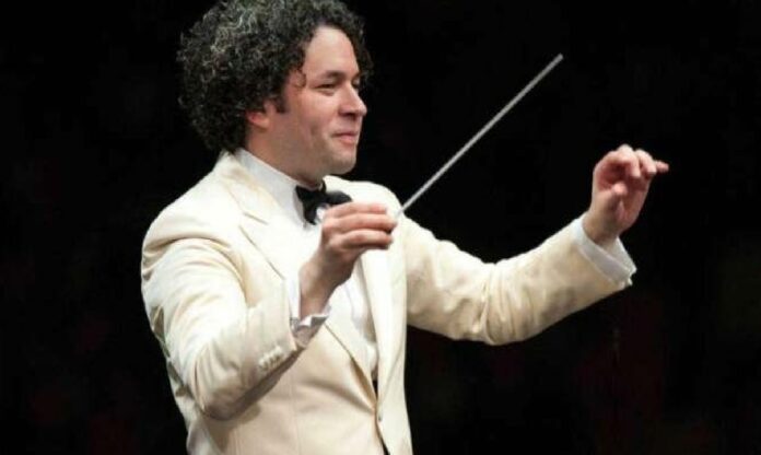 Gustavo Dudamel recibió el Glenn Gould