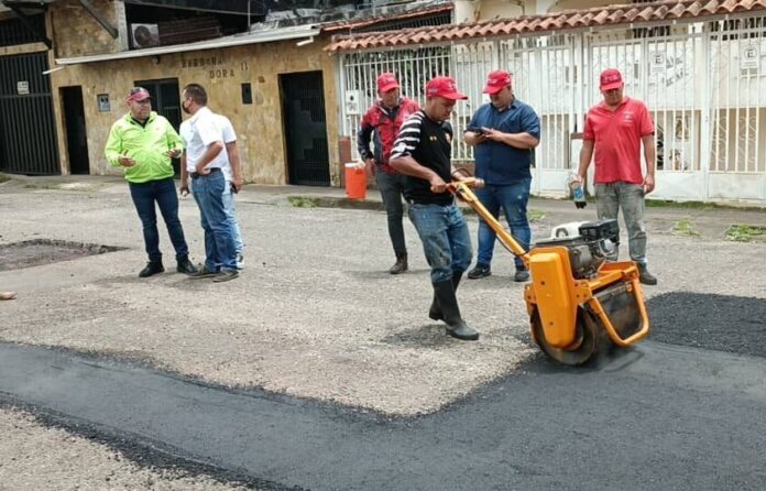10 mil toneladas de asfalto serán aplicadas en San Cristóbal