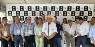 Gobernadores en Colombia apoyan ‘Paz total’ del presidente Petro