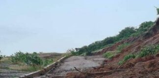 Chichiriviche de La Costa incomunicados
