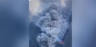 Erupción de volcán Stromboli