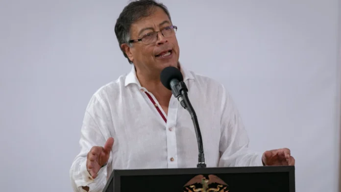 Presidente Petro ordena cerrar pasos ilegales en frontera entre Colombia y Venezuela