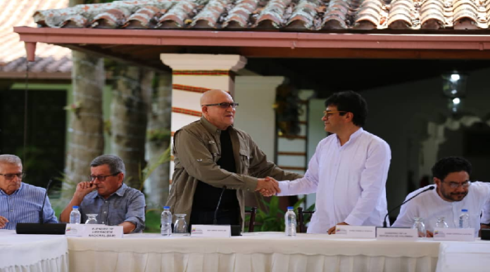 Desde Venezuela, ELN y Colombia anuncian reinicio en diálogos de paz