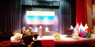 Unitec graduó profesionales