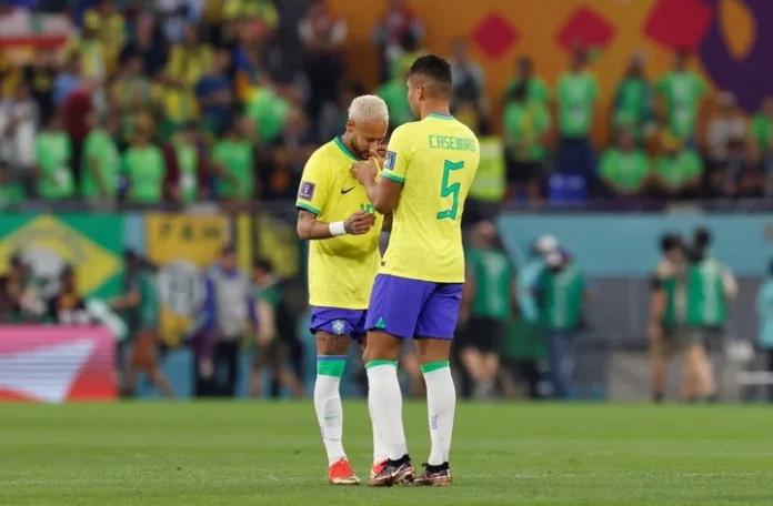 Casemiro y Neymar protagonizaron escena polémica en el Mundial Qatar