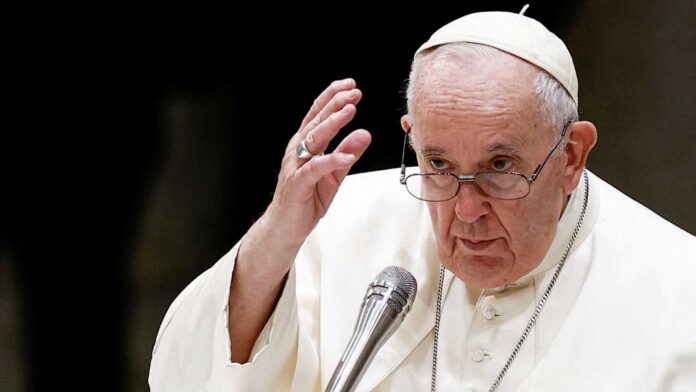 Papa Francisco firmó su carta de renuncia en caso de mala salud