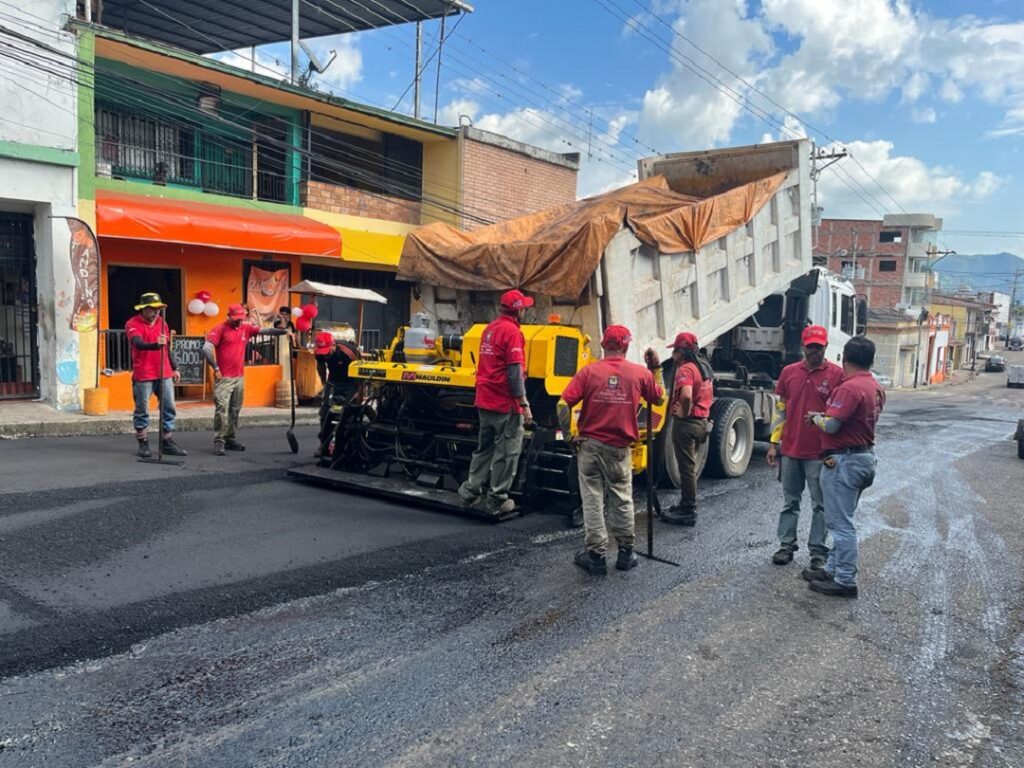 Aplicadas 80 toneladas de asfalto en San Cristóbal