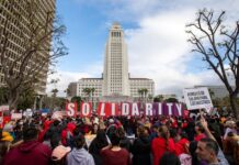 Huelga escolar en Los Ángeles deja tres días sin clases a 420.000 estudiantes