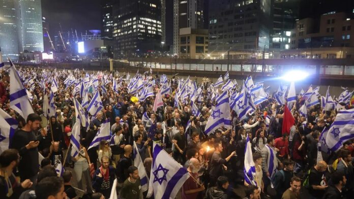 Estallan protestas masivas en Israel ante polémica reforma judicial