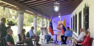 Caracas: Presidentes Maduro y Petro avanzan en reunión bilateral