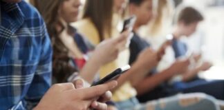 Riesgos del sexting que deben conocer los adolescentes
