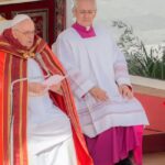 Papa Francisco participa en misa de Domingo de Ramos