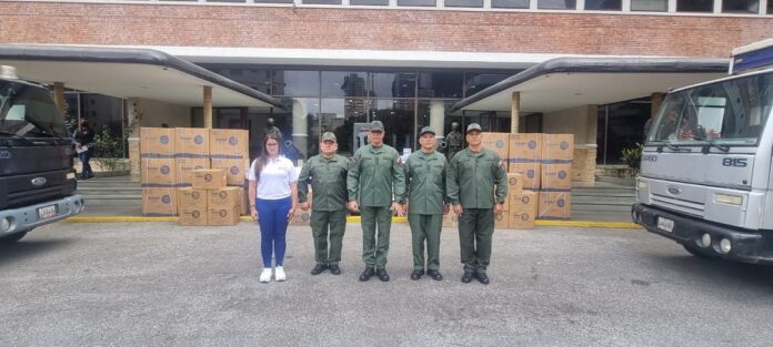 Armada Bolivariana recibe más de 595 mil insumos médicos para abastecer hospitales civiles