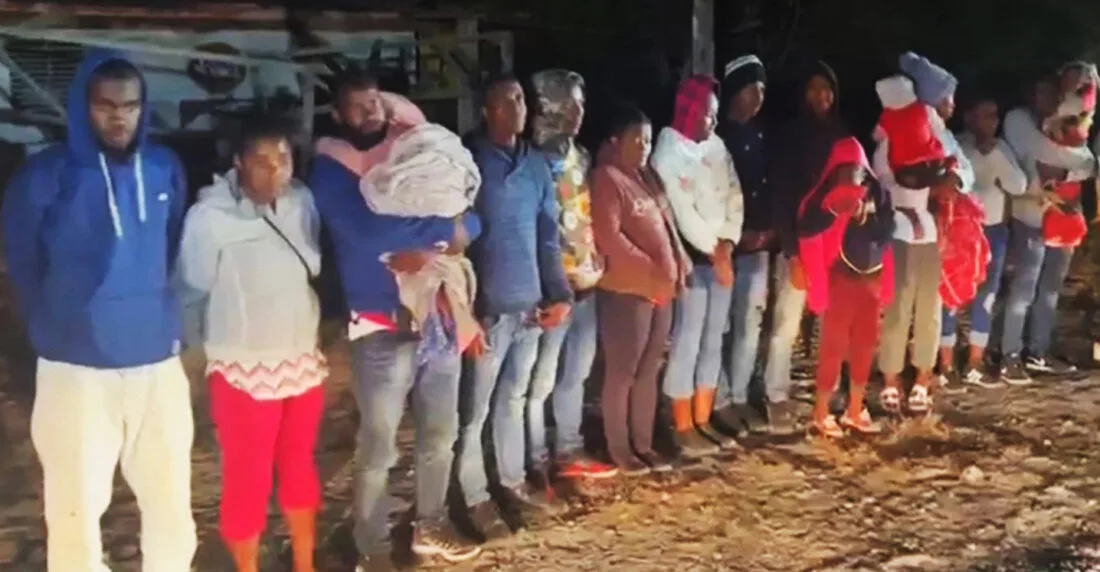 Hallan con vida a 49 migrantes secuestrados en México