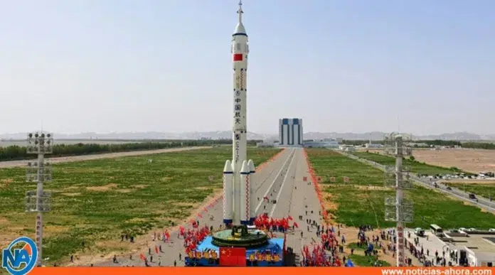 Este martes China enviará un civil al espacio por primera vez