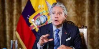 Presidente de Ecuador firma la "muerte cruzada" y disuelve la Asamblea Nacional