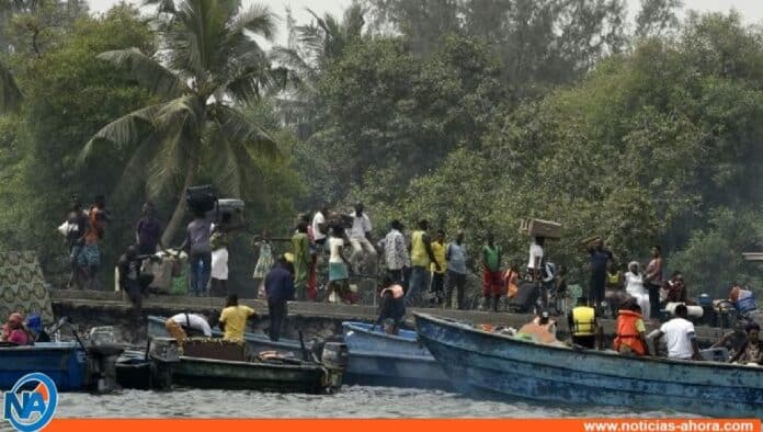 15 niños muertos y unos 25 desaparecidos tras naufragio en Nigeria