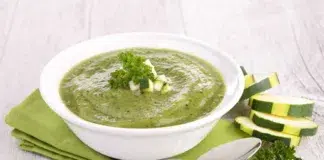 Cómo preparar una deliciosa crema de brócoli con calabacín