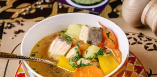 Prepara una sopa de pescado tradicional