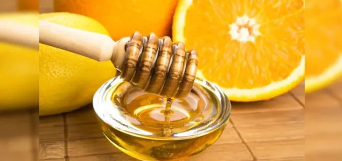 Manos hidratadas con miel y Naranja