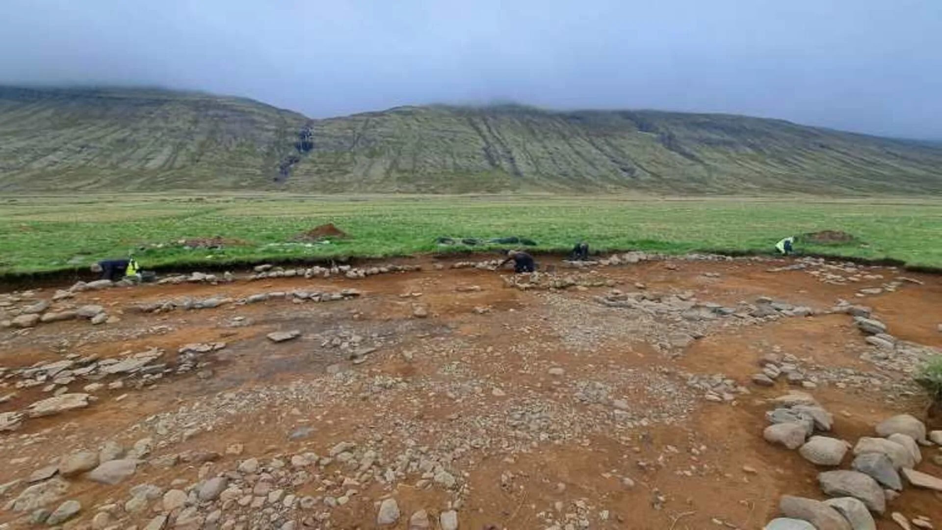 Arqueologia islandia cabaña piedra