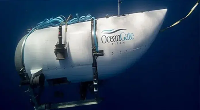 submarino océano Atlántico
