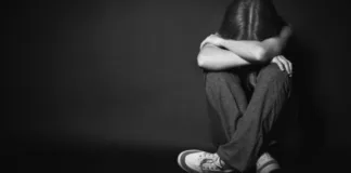 Adolescente abusada sexualmente