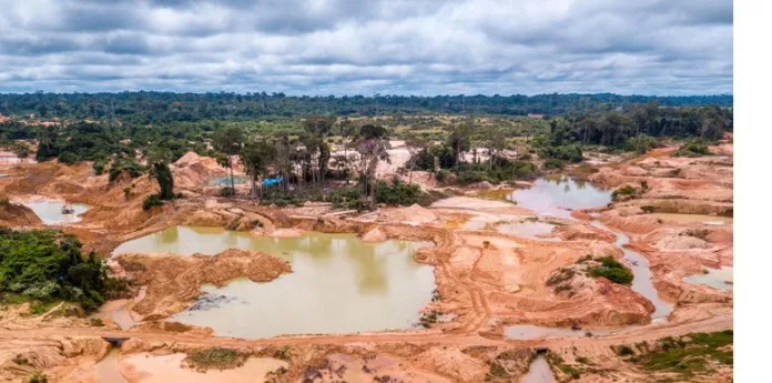 Mineros ilegales Amazonía