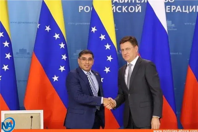 Venezuela y Rusia firman acuerdos de cooperación en materia petrolera