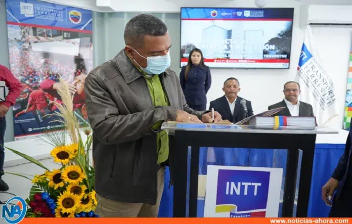 Presidente INTT Gabriel Aguana